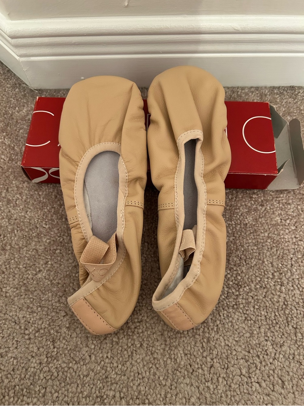 Capezio Ballet Flats in Beige